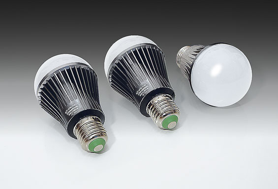 DataNetEurope - E27 Led lamp